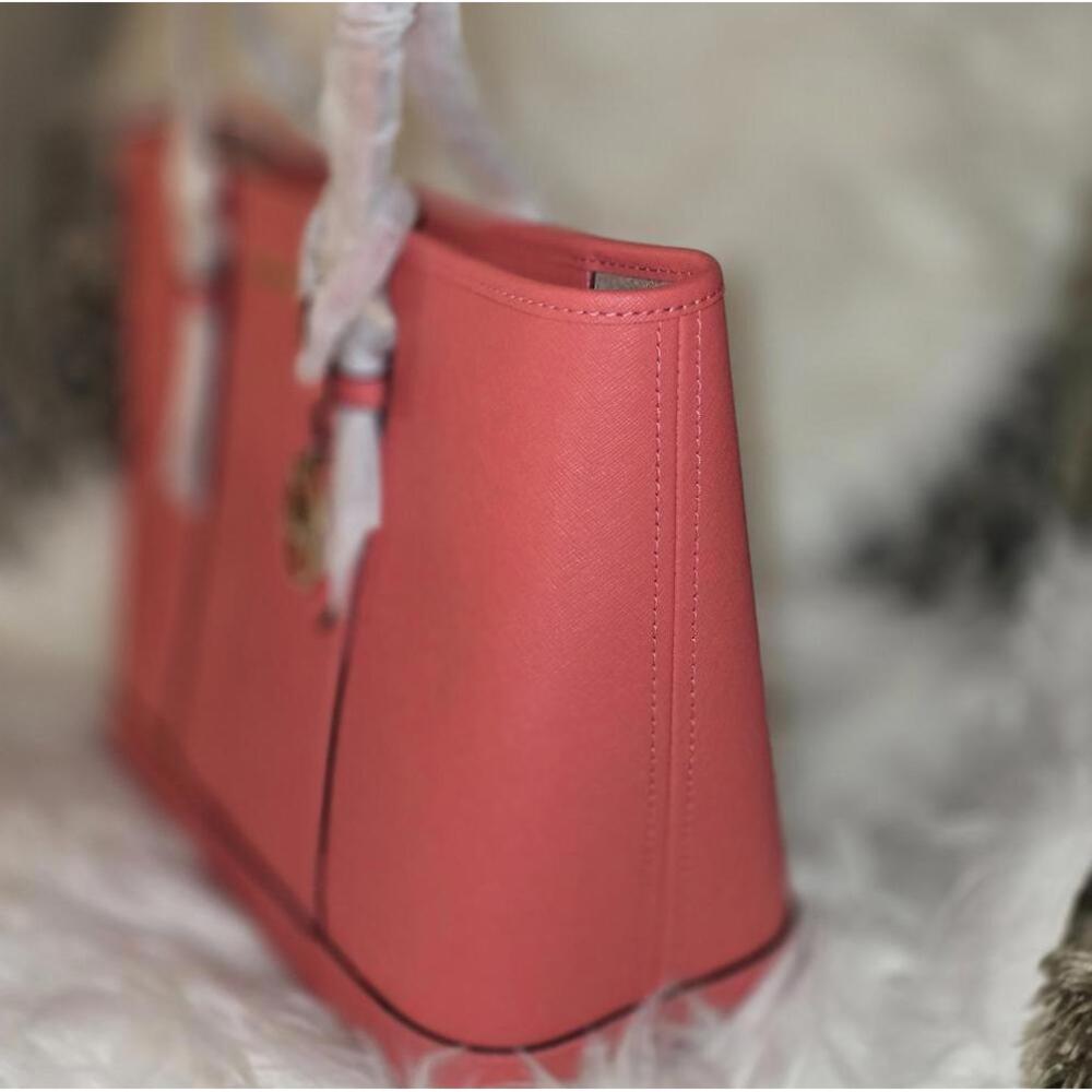 Michael Kors Jet Set Travel Saffiano Leather Tote Bag - Picture 4 of 5